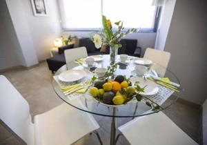 AB APARTMENTS QUADRUPLE STUDY