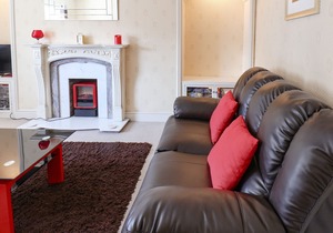 ABBEY VISTA, family friendly, country holiday cottage in Whitby