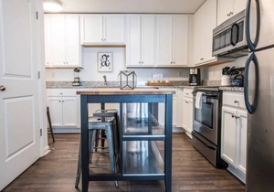 Abode | Marathon Village | Cozy Nashville Retreat