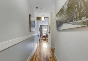 Above Broughton St 3002