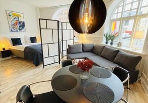 aday - Luxurious Studio Apartment in the Heart of Aalborg