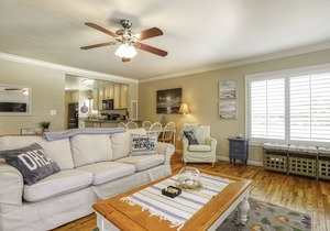 Adorable Dog Friendly Vacation Home in Grover Beach