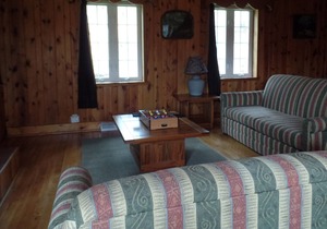 Affordable, Family Friendly, Charming 2 Bedroom Home In The City Of Custer.