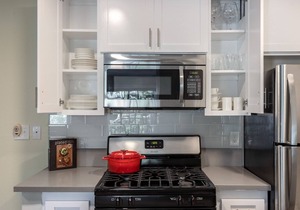 Airy Marina del Rey 1BR, by beach, bars & shops, by Blueground