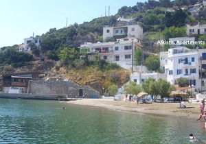 Alkistis Cozy By The Beach Apt In Ikaria Island, Therma 1st Floor