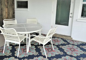 Aloha Kai - Unit 52S- updated 3 bedroom and close to the beach!
