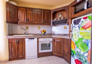 Altamar 44 balcony&pool By CanariasGetaway