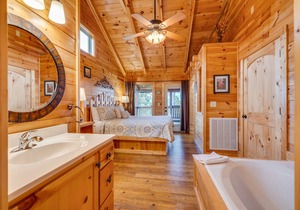 Always: Mountain View, Hot Tub