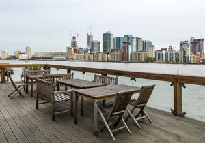 Amazing 2bed 2bath converted warehouse onThames