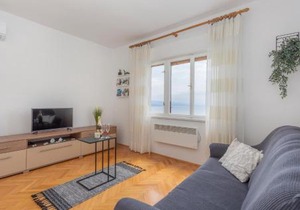 Amazing Apartment In Pobri With Wifi