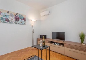 Amazing Apartment In Pobri With Wifi