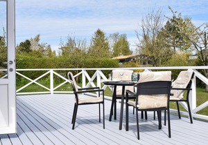 Amazing home in Dronningmølle with WiFi