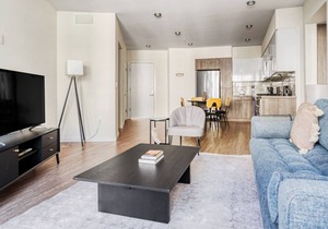 Amazing Milpitas 2BR w/ Gym, Lounge & Pool, walk to BART, by Blueground