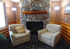 American Inn & Suites Houghton Lake