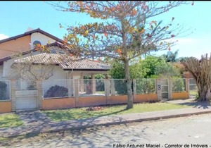 Ampla Casa na Praia da Daniela