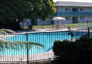 An Adventure Awaits! Pool, Complimentary Breakfast, Free Parking