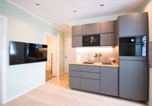 Ap 5 - Kranklay-Apartment-Family-Private Bathroom-Vineyard view