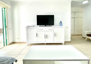 Apartamento 2B, acceso directo a Playa Las Burras