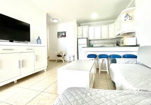 Apartamento 2B, acceso directo a Playa Las Burras