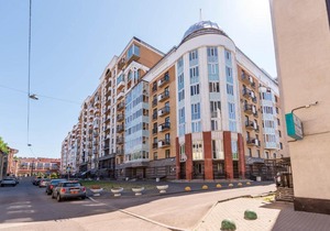 Apartament on Glukhaya Zelenina 6