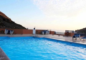 Apartamento con diseño moderno y piscina Taurito