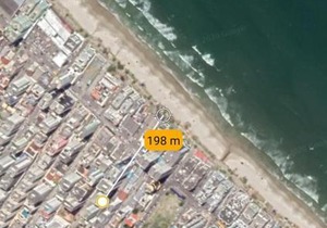 Apartamento confortável em Meia Praia - 200 metros da praia