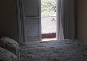 Apartamento em Bertioga, Centro.