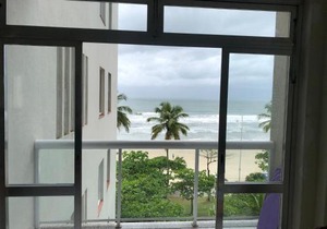 Apartamento pé na areia