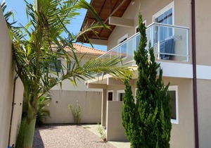 Apartamentos na praia do Campeche de um quarto!!!