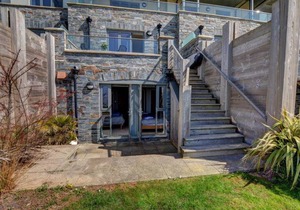 Apartment ∙ 2 bedrooms ∙ 4 guests