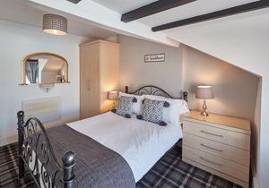 Apartment 4 at Khyber