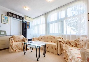 Apartment ∙ 4 bedrooms ∙ 10 guests
