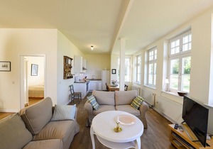 Apartment 4 on the water for 4 people Gut Grubnow on Rügen