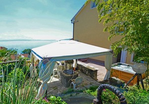 Apartment Andrea by Interhome