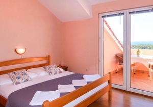 Apartment Andrija - RAB314 by Interhome