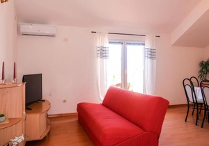 Apartment Andrija - RAB314 by Interhome