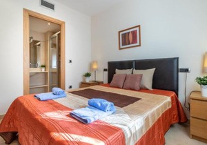 Apartment Del Port-3 by Interhome