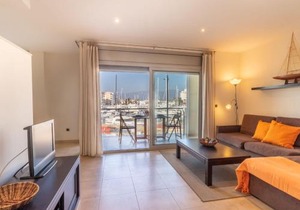 Apartment Del Port-5 by Interhome