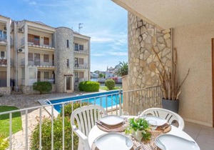 Apartment Flamicell by Interhome