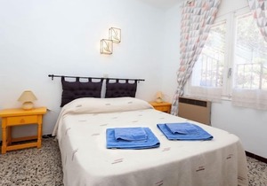 Apartment Geranis in Llançà - 5 persons, 2 bedrooms