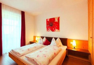 Apartment in Dolomites with Pool Access