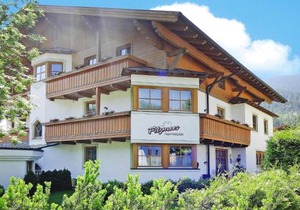 Apartment in Filzmoos near Ski Amadé
