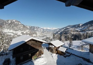 Apartment in Sankt Johann near Ski Area