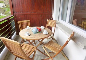 Apartment Les Choucas B 28 by Interhome