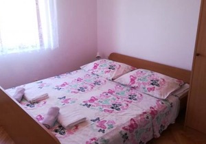 Apartment Marija - 100 m from beach: A2(4) - Tribunj, Riviera Sibenik, Croatia