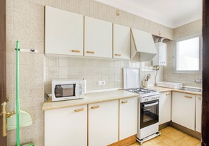 'Apartment Mediterranean View 3-4' close to the Beach with Terrace & Wi-Fi