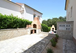 Apartment Medna B2 on the Ground Floor