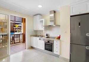 Apartment "Pineda B" with Pool, Wi-Fi, Air Conditioning & Terrace