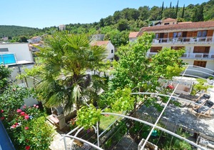 Apartment Ruža-2 by Interhome