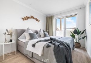 Apartment Spinnaker